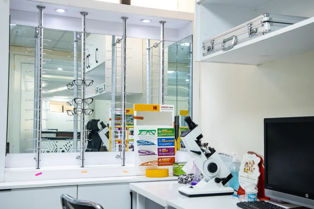 Optical center displaying a wide range of prescription glasses and frames